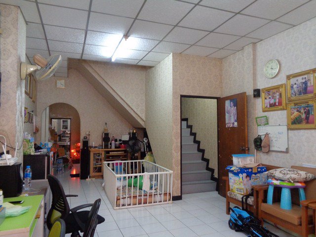 ขาย-ทาวน์เฮ้าส์-3-ชั้น-หมู่บ้านเจริญสุข-บางกรวย-ไทรน้อย-ต่อเติมสวย-พร้อมอยู่-พื้นที่ใช้สอยเยอะ