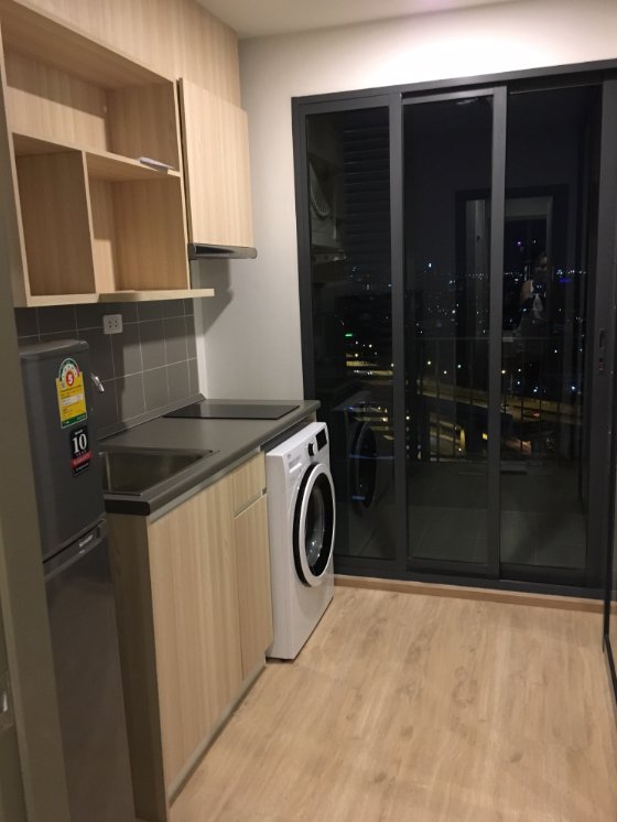 ให้เช่า-ideo-o2-btsบางนา-ตึกa-ชั้น21-วิวเมือง-สนใจline-หรือโทร-0917232192