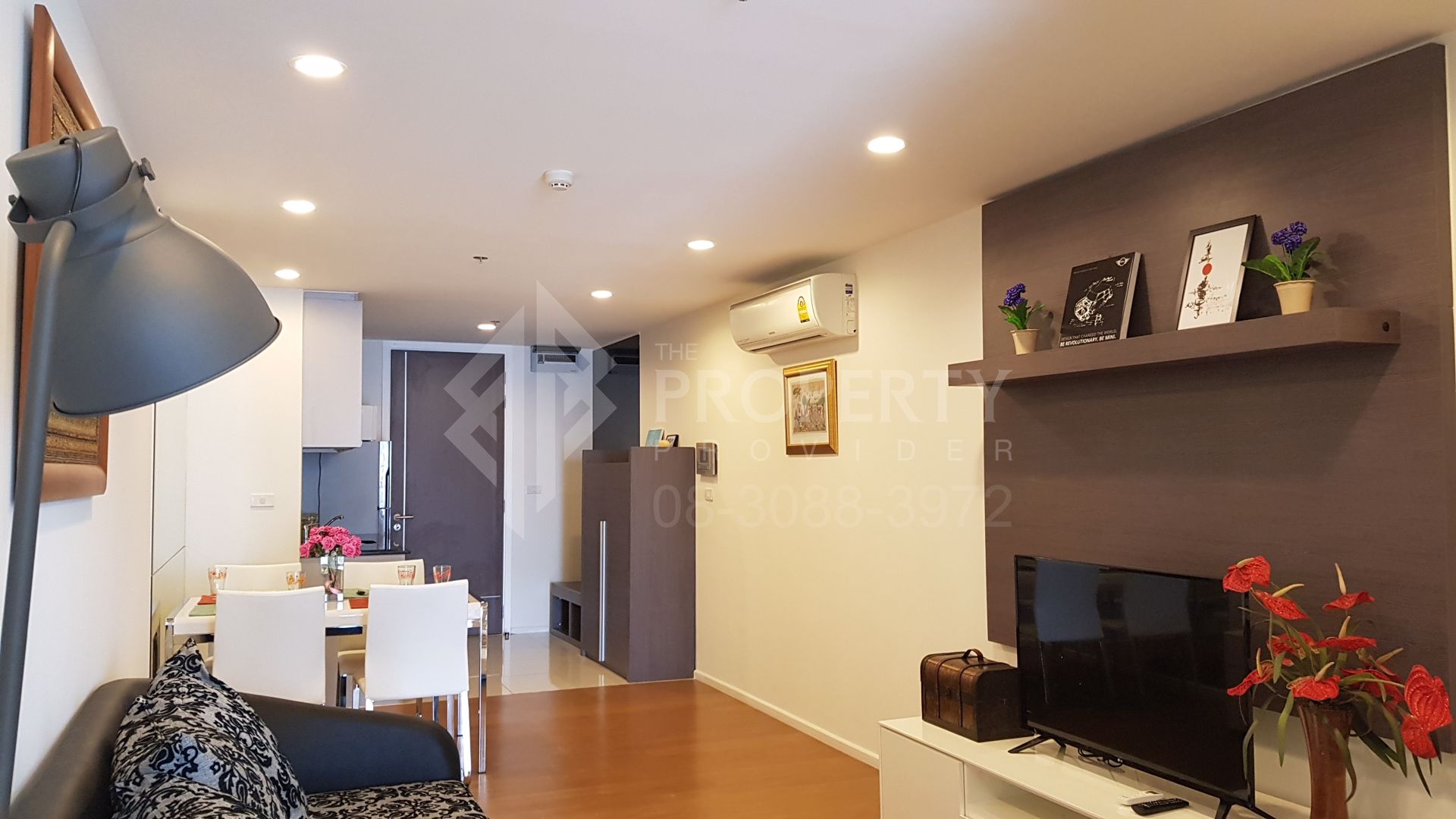 ให้เช่า-คอนโด-15-sukhumvit-residences-ถึง-bts-สถานีนานาเพียง-400-เมตร