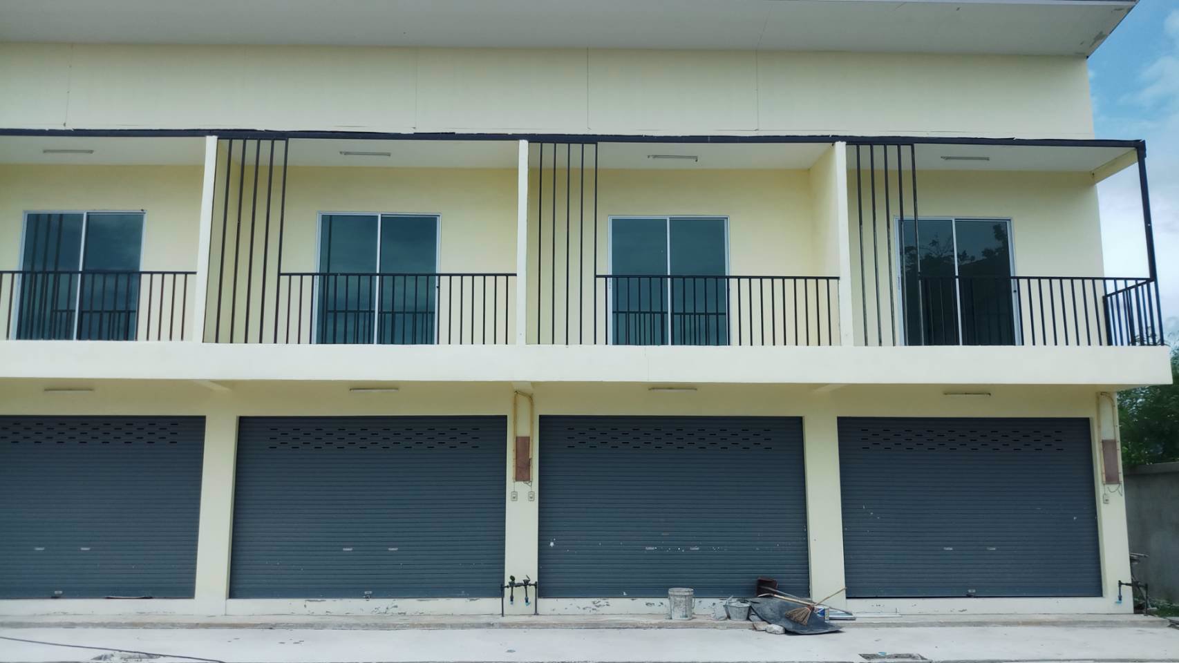 ขายทาวน์โฮมรูปแบบใหม่-2ชั้น-2ห้องนอน-2ห้องน้ำ-ตห้วยกะปิ-อเมืองชลบุรี-จชลบุรี