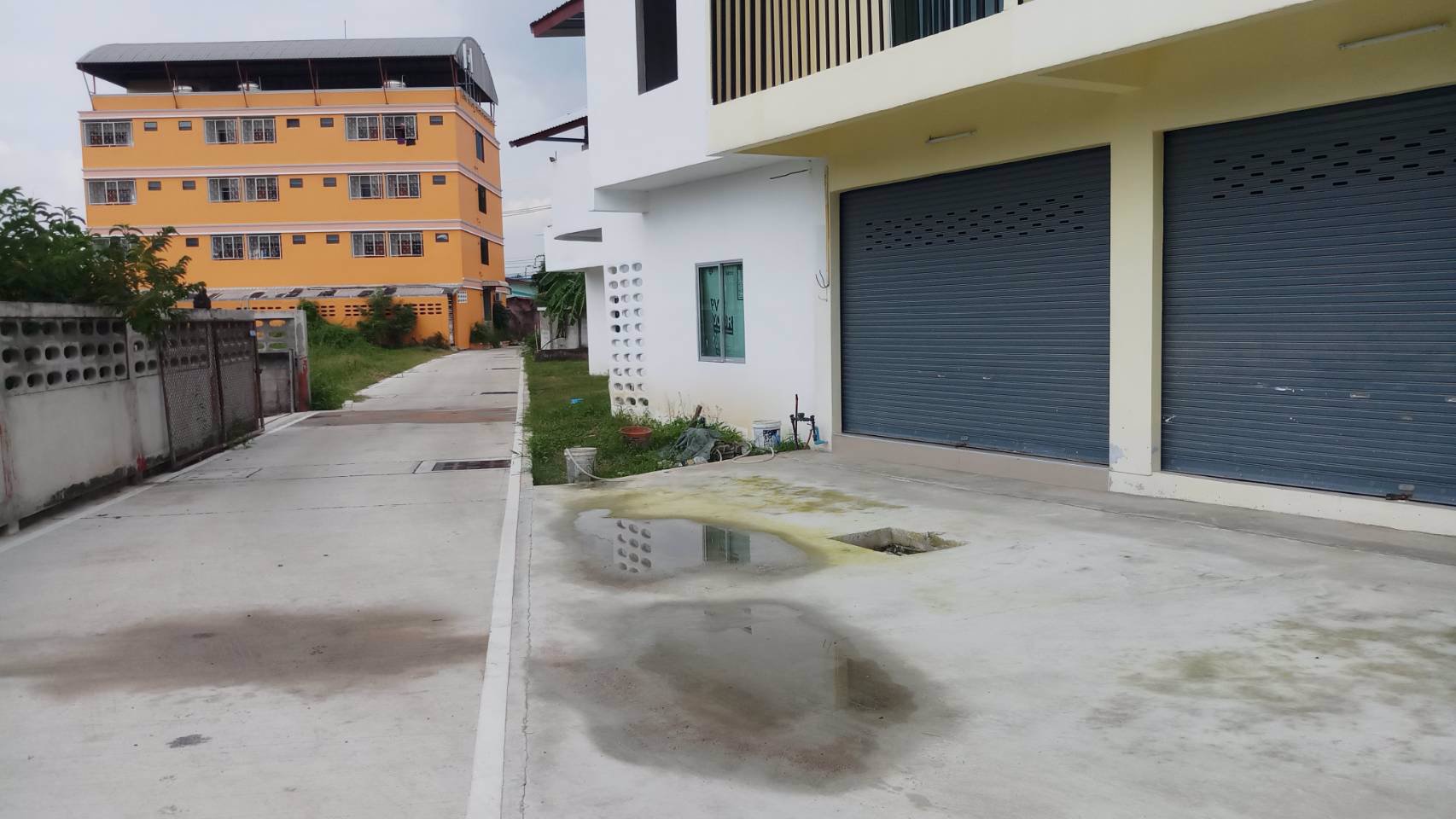 ขายทาวน์โฮมรูปแบบใหม่-2ชั้น-2ห้องนอน-2ห้องน้ำ-ตห้วยกะปิ-อเมืองชลบุรี-จชลบุรี