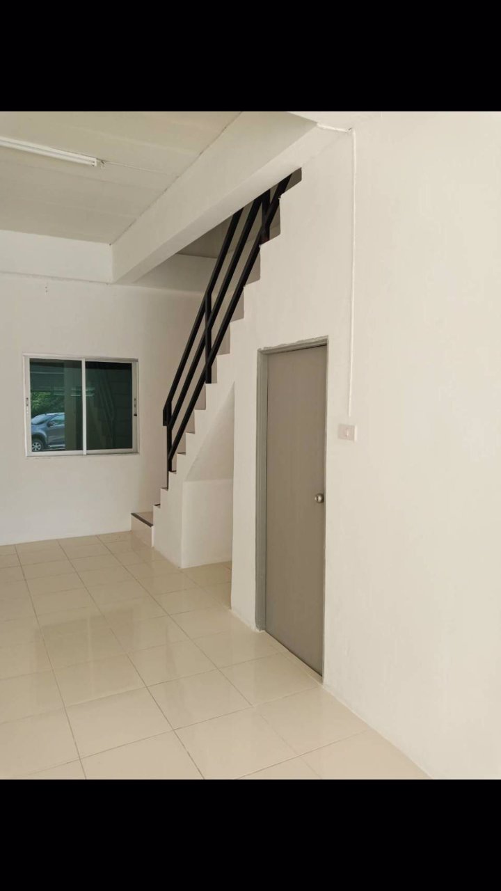 ขายทาวน์โฮมรูปแบบใหม่-2ชั้น-2ห้องนอน-2ห้องน้ำ-ตห้วยกะปิ-อเมืองชลบุรี-จชลบุรี