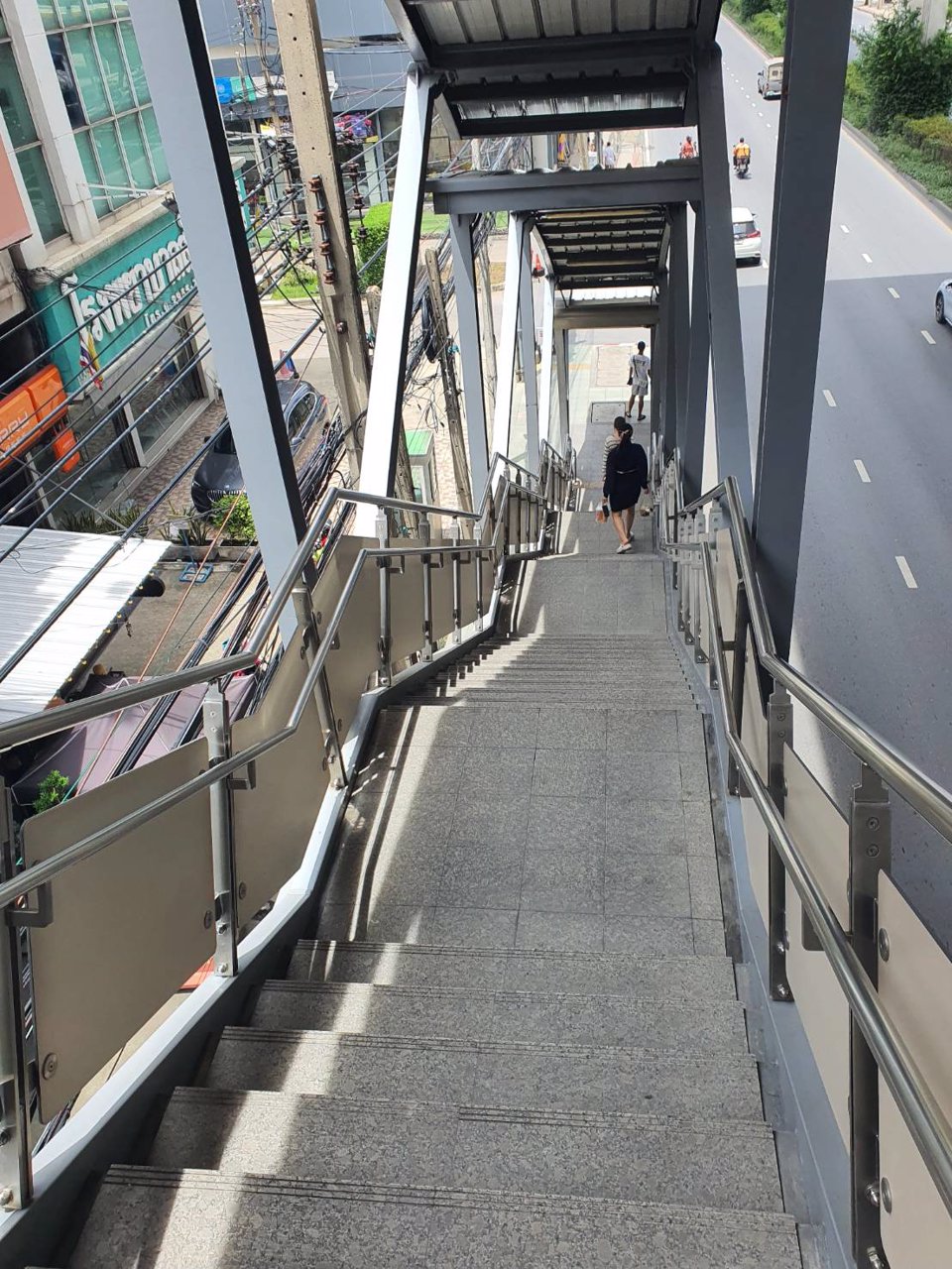 ขายที่ดินพร้อมสิ่งปลูกสร้าง-209-ตารางวา-อยู่ห่างจากรถไฟฟ้า-bts-พหลโยธิน-59-400เมตร-เดินทางสะดวกใกล้ส