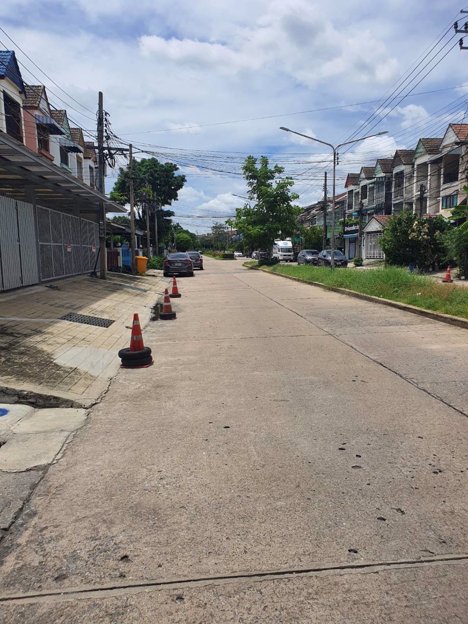 ขายที่ดินพร้อมสิ่งปลูกสร้าง-209-ตารางวา-อยู่ห่างจากรถไฟฟ้า-bts-พหลโยธิน-59-400เมตร-เดินทางสะดวกใกล้ส