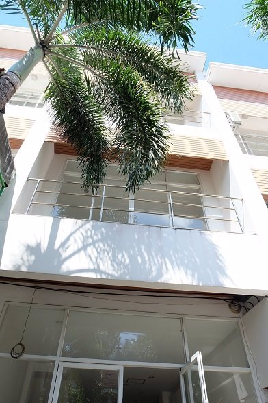 ขายด่วน-อาคารพาณิชย์-3-ชั้น-ภูเก็ต-ใกล้หาดกะตะ