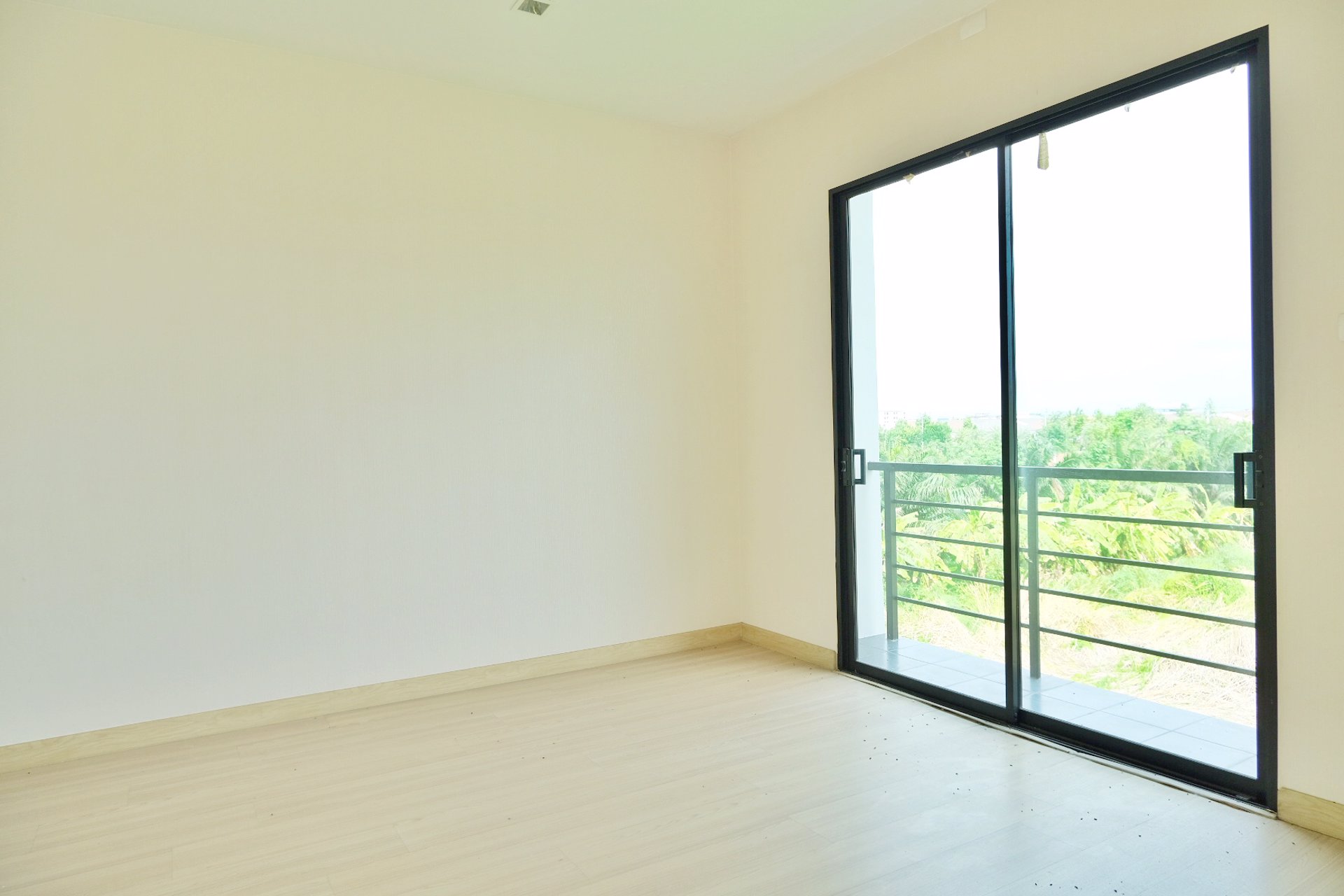 ขายทาวน์โฮม-มดิ-อินสปายร์-เทพารักษ์-วงแหวน-ทำเลดี-หลังมุม