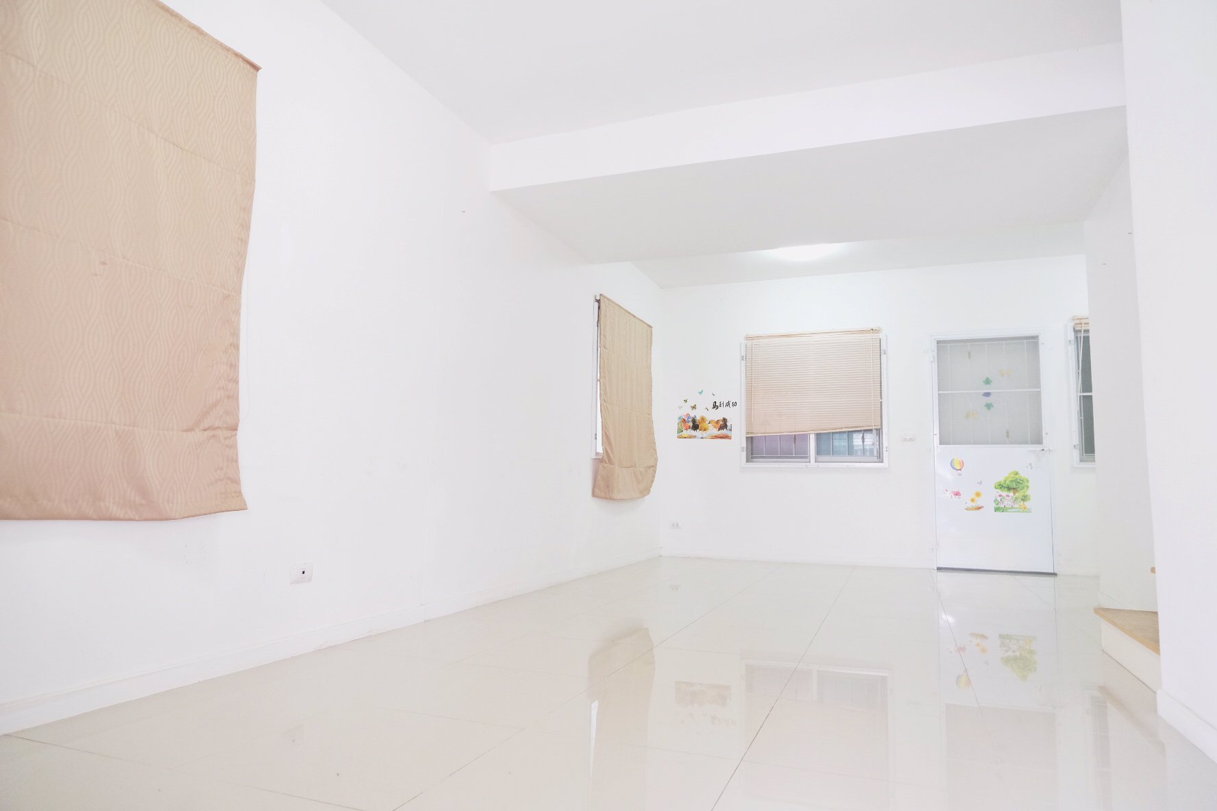 ขาย-ทาวน์เฮ้าส์-มพฤกษาวิลล์-38-1-กิ่งแก้ว-หนามแดง-เนื้อที่-237-ตรว-219-ล้าน-หลังมุม