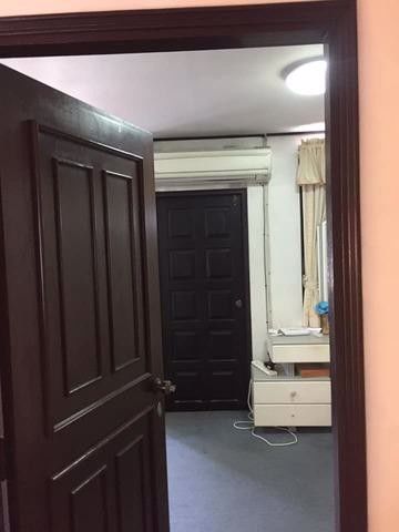 code13814-ให้เช่าทาวน์เฮ้าส์ใกล้รถไฟฟ้า-mrt-ห้วยขวาง-ซอยประชาราษฏร์บำเพ็ญ-26-ขนาด-3-ห้องนอน-จอดรถ-2-