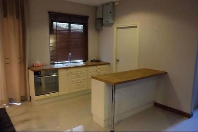 code13815-ให้เช่าบ้านใหม่ใกล้เมกะบางนา-หมู่บ้านวิลล่า-อะคาเดีย-ถนนศรีนครินทร์-65-ตารางวา-3-ห้องนอน-