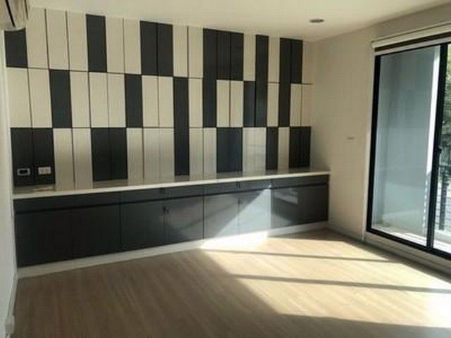 code13817-ให้เช่าบ้านกลางเมือง-สุขสวัสดิ์-ติดถนนใหญ่-ใกล้สามแยกพระประแดง-เหมาะทำโฮมออฟฟิต-ทำเลดี