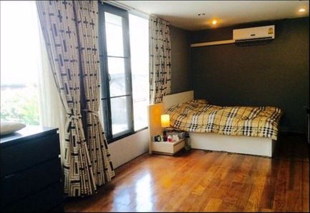 code5643-ให้เช่าบ้านเดี่ยวหลังใหญ่พร้อมสวนหลังบ้าน-ใกล้พระราม-4-บิ๊กซี-โลตัส-ใกล้-bts-ทองหล่อ