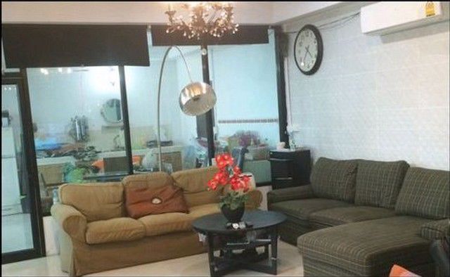 code5643-ให้เช่าบ้านเดี่ยวหลังใหญ่พร้อมสวนหลังบ้าน-ใกล้พระราม-4-บิ๊กซี-โลตัส-ใกล้-bts-ทองหล่อ