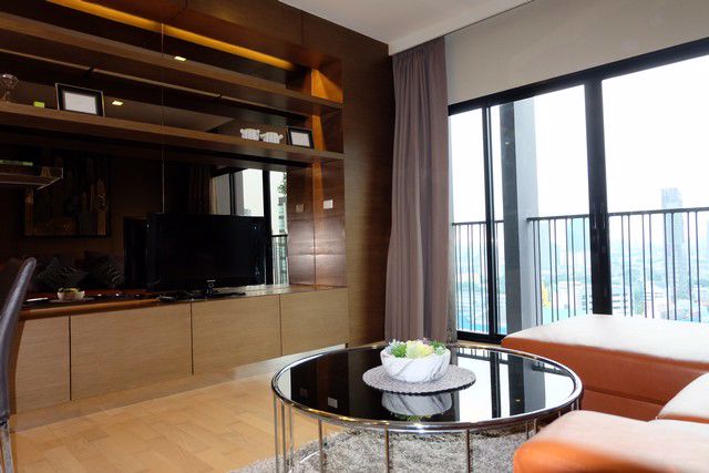 code5648-ให้เช่าและขายคอนโด-noble-reveal-ekamai-เอกมัย-2-ห้องนอน-74-ตารางเมตร-ชั้นสูง-ห้องสวย