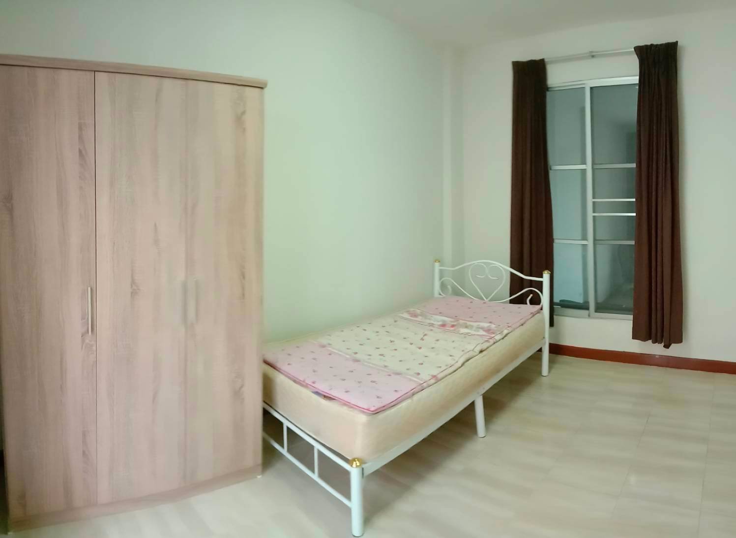 รีบด่วน-โปรแรงสู้-covid-ให้เช่าทาวน์โฮม-3-ชั้น-บ้านกลางเมืองโชคชัย-4-ซอย-20-22-กองปราบ-ติดถนน