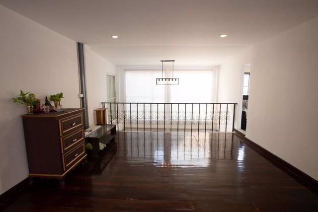 code16872-ขายบ้านเดี่ยวย่านโชคชัย-4-ทำเลดี-รีโนเวทใหม่-3-ห้องนอน-ใกล้รถไฟฟ้าใต้ดิน-mrt-ลาดพร้าว