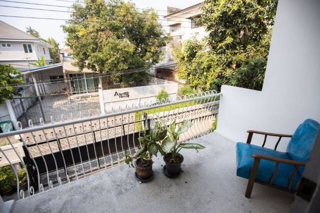 code16872-ขายบ้านเดี่ยวย่านโชคชัย-4-ทำเลดี-รีโนเวทใหม่-3-ห้องนอน-ใกล้รถไฟฟ้าใต้ดิน-mrt-ลาดพร้าว