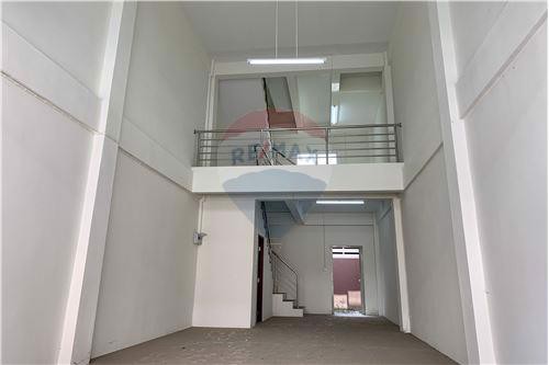 ขายตึกแถว-สุขสวัสดิ์26-พุทธบูชา39-ด้านหลังพื้นที่เหลือ