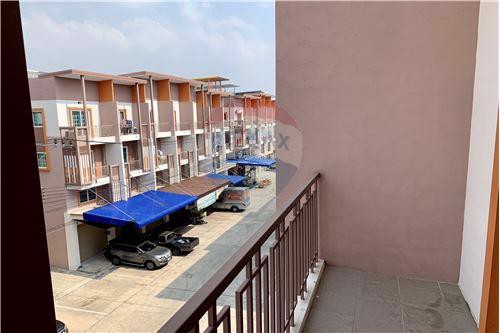 ขายตึกแถว-สุขสวัสดิ์26-พุทธบูชา39-ด้านหลังพื้นที่เหลือ