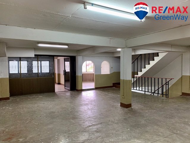 ขายอาคารพาณิชย์-พระราม2-อมรชัย4-2คูหา-มีลิฟท์-เหมาะทำโกดังและโรงงาน