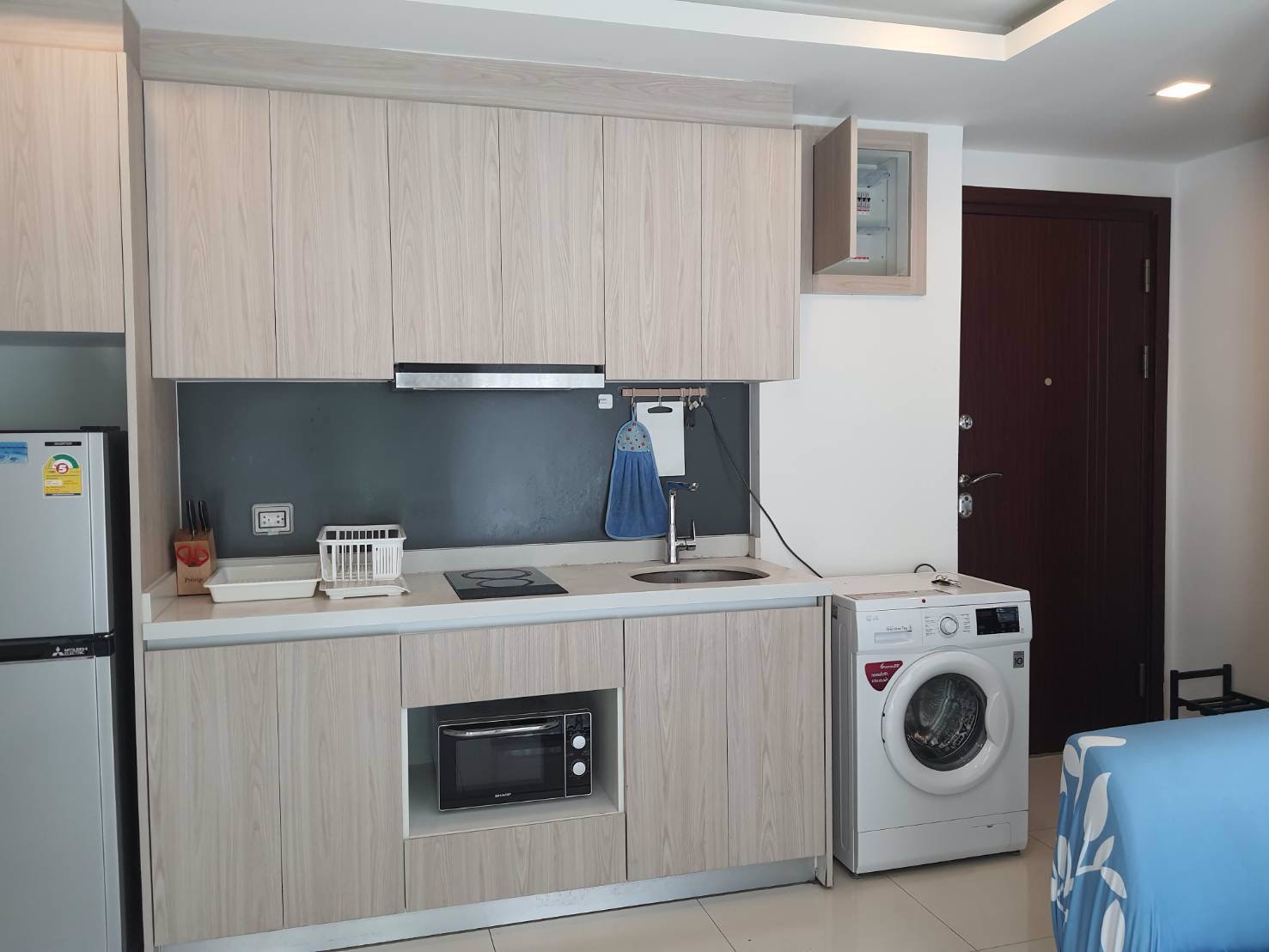 คอนโดอคาเดียบีช-พัทยาใต้2นอน2น้ำสวยครบถูก