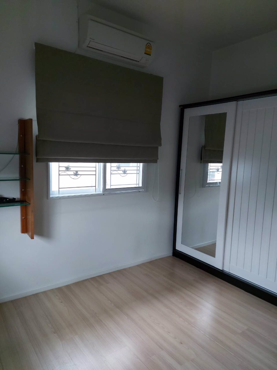 ขายบ้านแฝด-2-ชั้น-หมู่บ้านแกรนด์-พลีโน่-ท่าน้ำนนท์-ตบางศรีเมือง-อเมืองนนทบุรี-หลังมุม