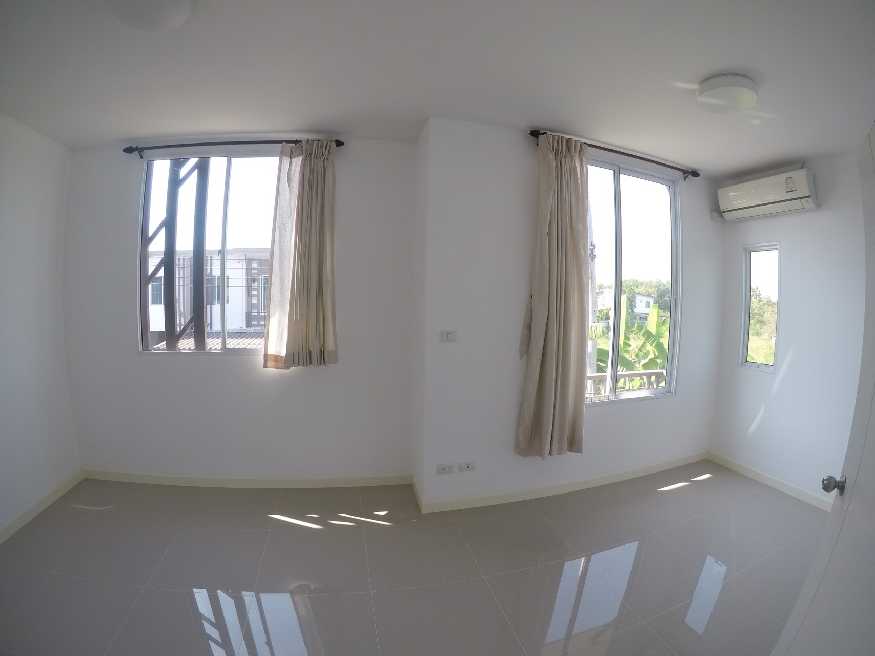 ขาย-ทาวน์โฮม-2-ชั้น-มพฤกษาไพร์ม-พฤกษา94-สายไหม-56-หลังริม-แถมแอร์-ปั้มน้ำ-แท๊งน้ำ-ติดปั้ม