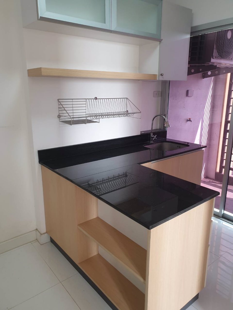 คอนโดให้เช่า-ห้องมุม-zoom-condo-ซอยคุณพระ