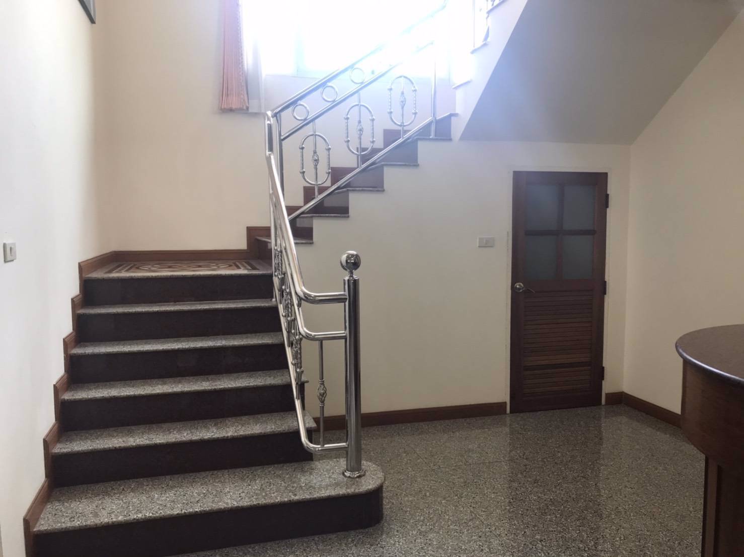 ขายบ้านเดี่ยว-2ชั้น-1ไร่-20ตารางวา-ใกล้ทะเล-หัวหิน-ประจวบคีรีขันธ์