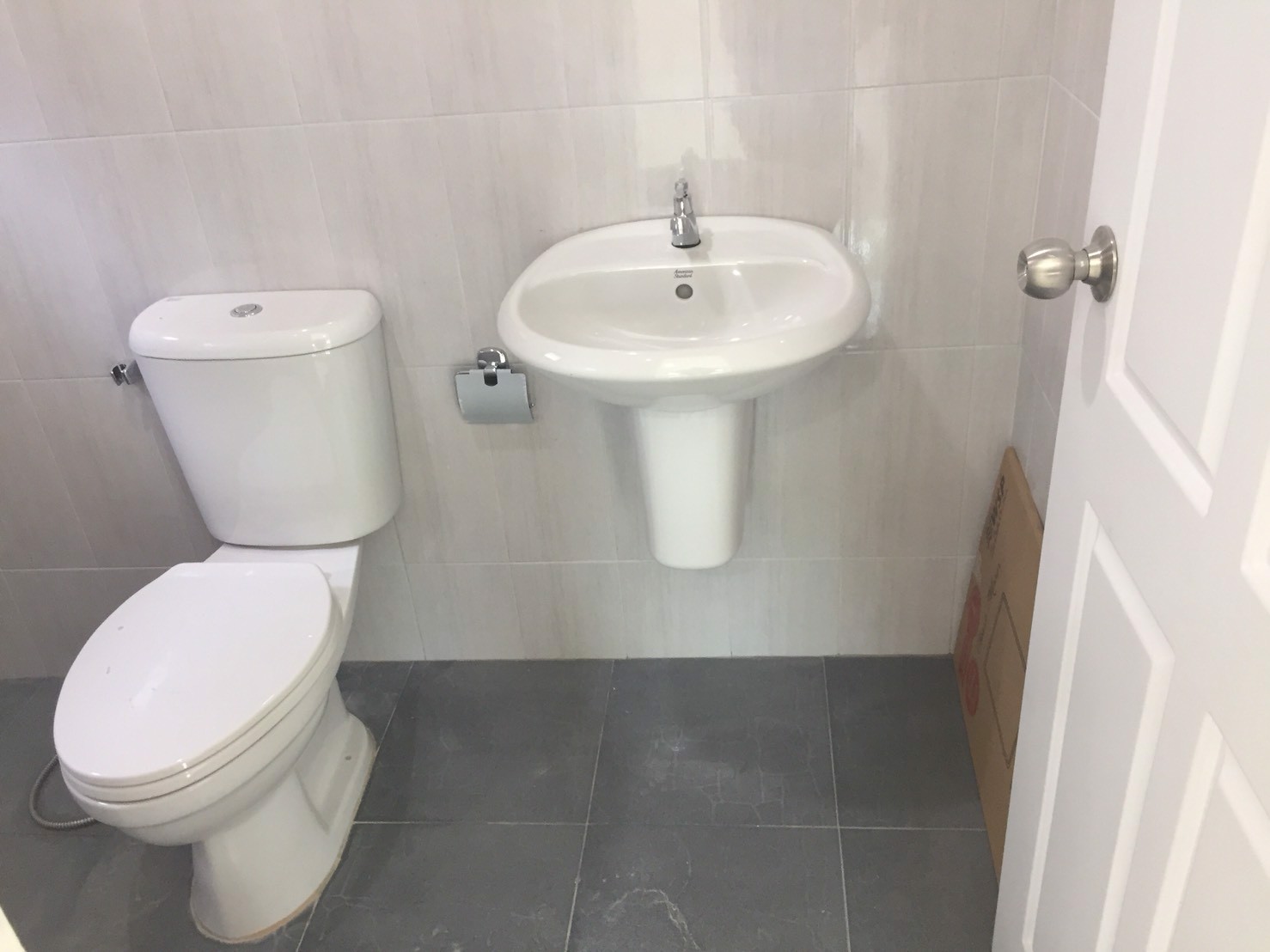 ขายบ้านเดี่ยว-สร้างใหม่สไตล์โมเดิร์น-80-ตาราง-ดอยสะเก็ด-เชียงใหม่