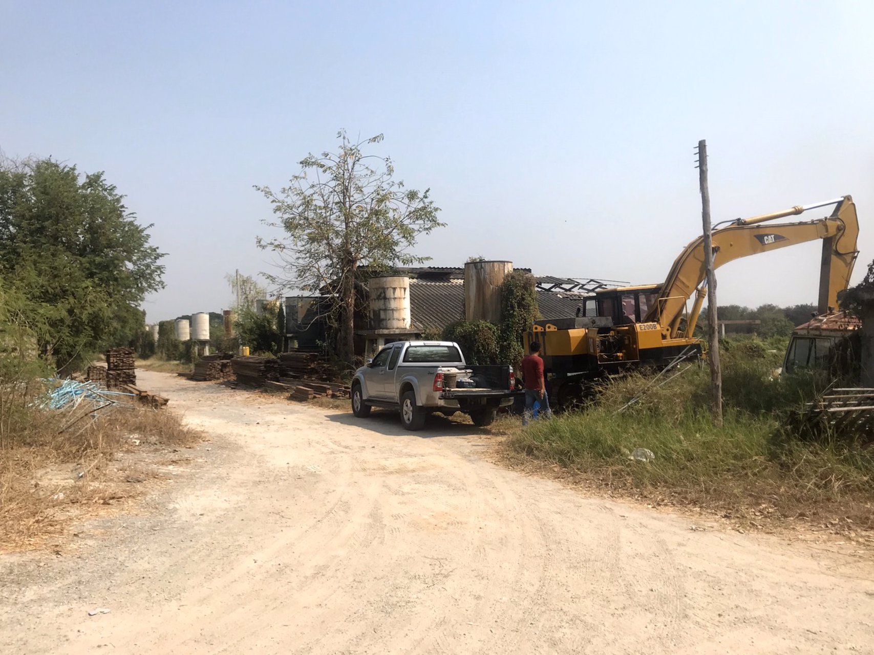 ที่ดินเปล่า-15-แปลง-ทรัพย์เดียวกัน-บนเนื้อที่-150-ไร่