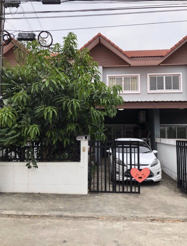 ขายทาวน์เฮ้าส์-33ตารางวา-หมู่บ้านกิตติชัย15-ถนนบ้านกล้วย-ไทรน้อย