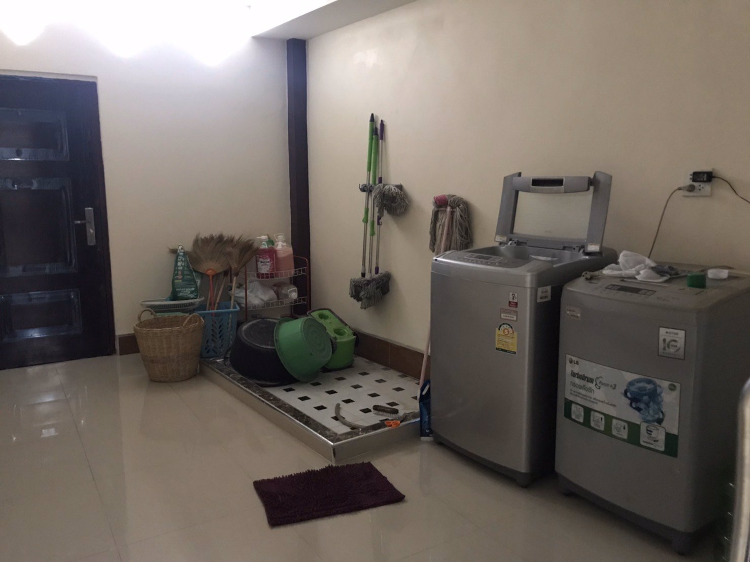 บ้านเดี่ยว-ทรงโมเดิร์น-บ้านสวน-ใกล้ตัวเมือง-นครปฐม