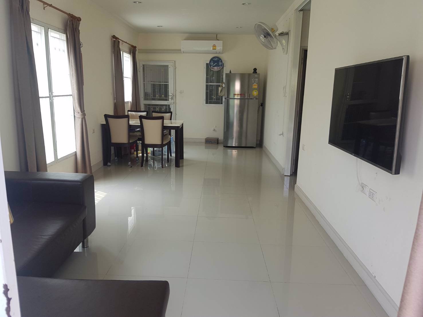 ขาย-ทาวน์เฮ้าส์-2-ชั้น-โครงการไอลีฟทาวน์พระราม2-กม14