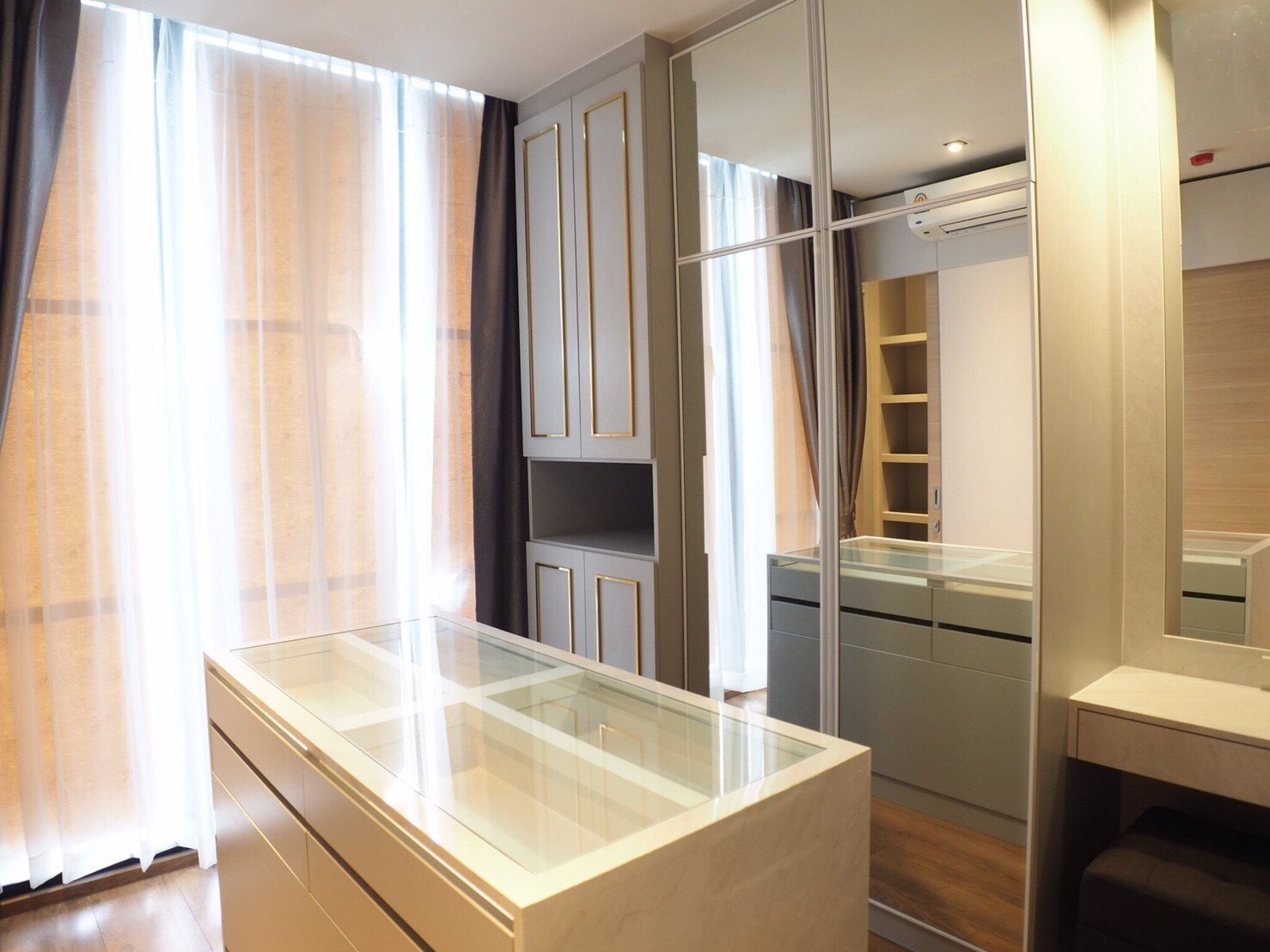 ขายหรือให้เช่า-park-24-1-ห้องนอน-1-ห้องน้ำ-1-walk-in-closet-55-ตารางเมตร