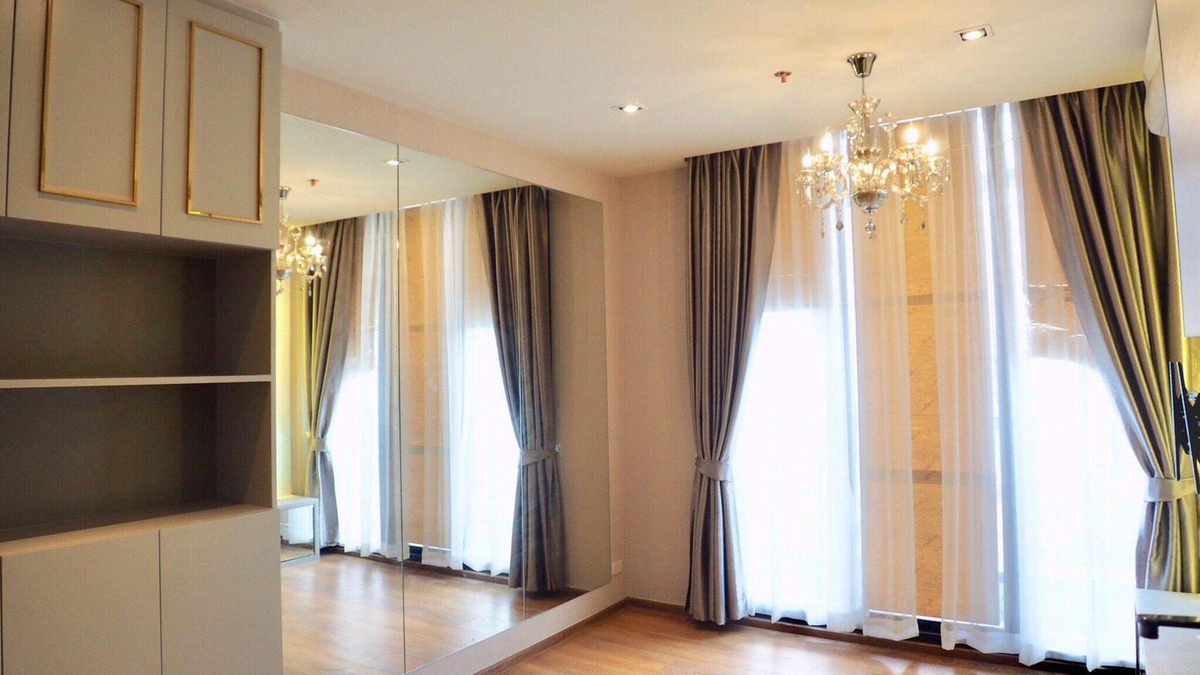 ขายหรือให้เช่า-park-24-1-ห้องนอน-1-ห้องน้ำ-1-walk-in-closet-55-ตารางเมตร