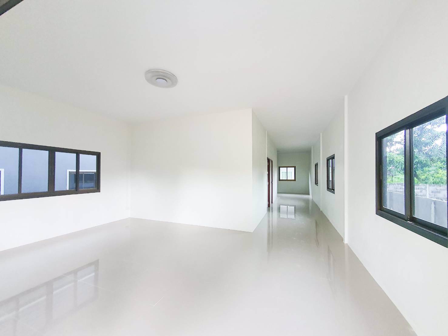 บ้านใหม่เพิ่งสร้างเสร็จ-ราคาดีมว๊ากกกก-ขายต่ำกว่าประเมิน-พร้อมเข้าอยู่ได้เลยจ้า