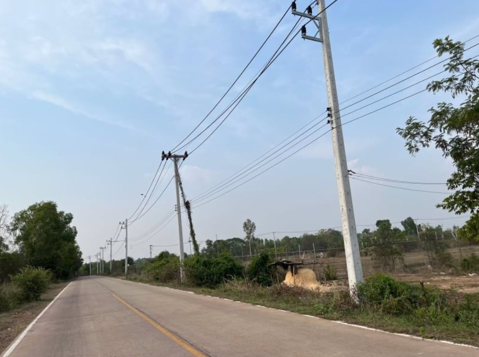 ขายที่ดิน1ไร่-ติดถนนทางหลวงชนบทบ้านนาอ่างไปบ้านสร้างพอก