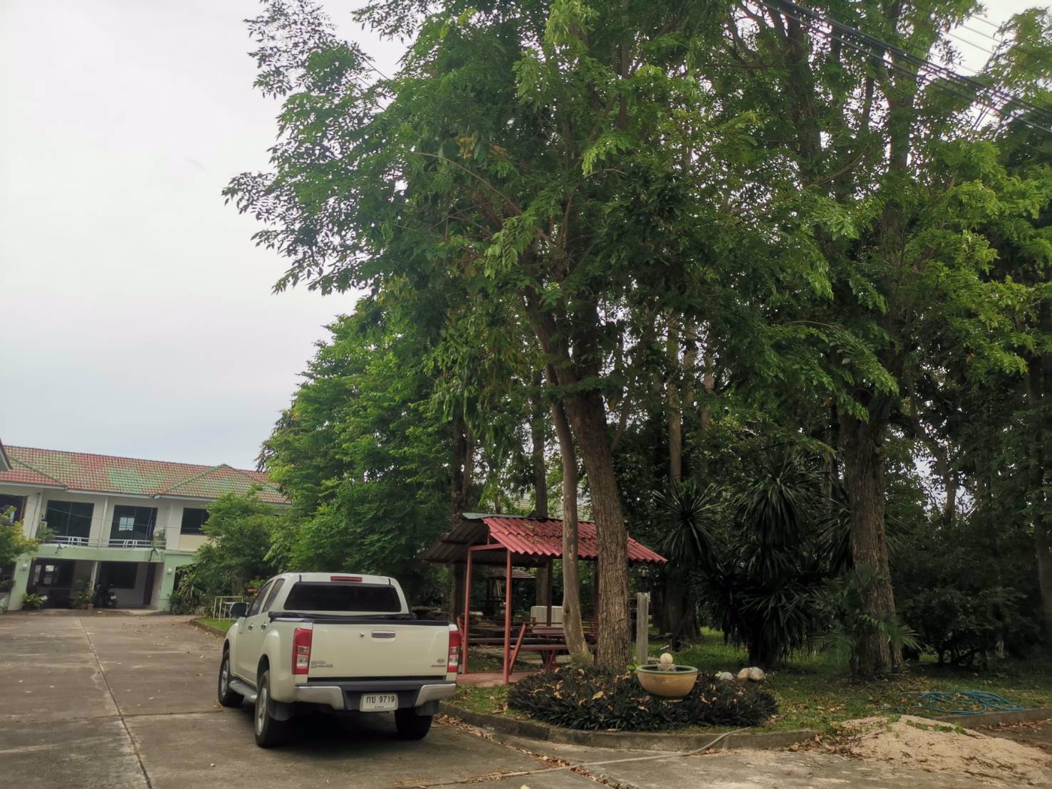 ที่ดินพร้อมสิ่งปลูกสร้าง-เนื้อที่-2-ไร่-2-งาน-19-ตรว