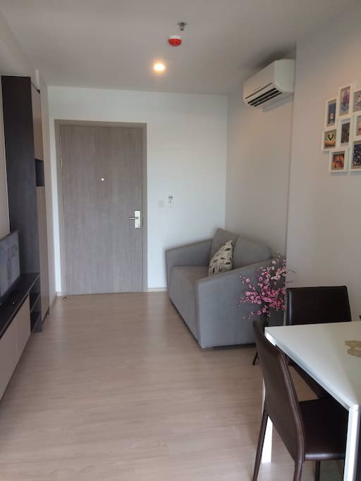 ให้เช่าคอนโด-the-gallery-condominium-1ห้องนอน352ตรม-ใกล้btsแบริ่ง400เมตร-ชั้น20