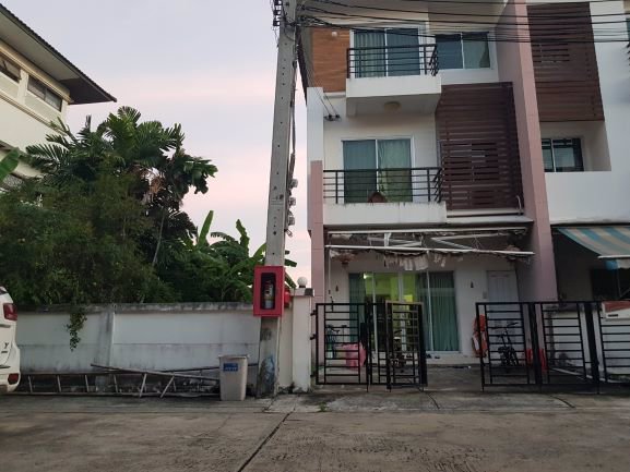 ให้เช่า-เซ้ง-townhome-my-place-อ่อนนุช17แยก16-ค่าเช่า-20000-บาทต่อเดือน