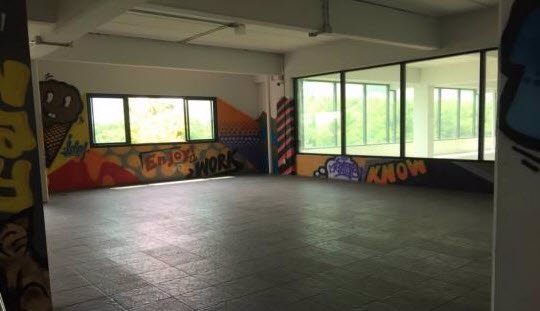 ให้เช่าอาคารสำนักงาน-4-ชั้น-พร้อมโกดัง-ซอยลาดพร้าว-71-ใกล้เลียบด่วนเอกมัย-รามอินทรา