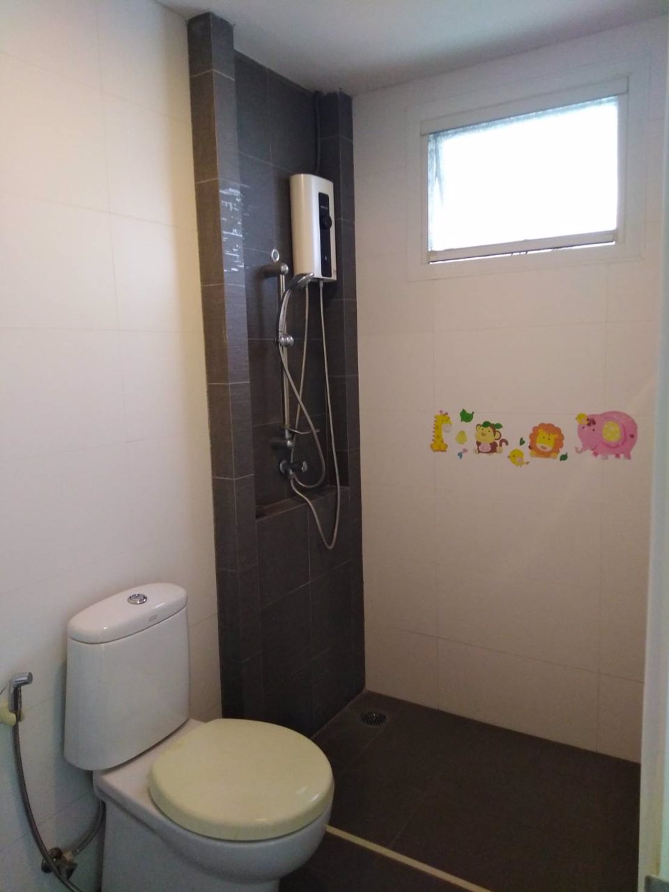 ให้เช่าทาวน์โฮม-3-ชั้น-ลุมพินี-ทาวน์-เรสซิเดนซ์-ลาดพร้าวสเตชั่น-ลาดพร้าว-21-ใกล้รถไฟฟ้า-mrt-ลาดพร้