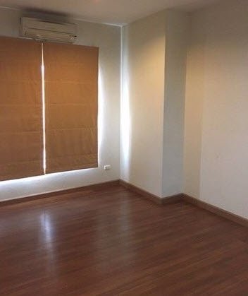 ให้เช่าทาวน์โฮม-3-ชั้น-บ้านกลางเมือง-เดอะรอยัลโมนาโค-ศรีนครินทร์-พัฒนาการ