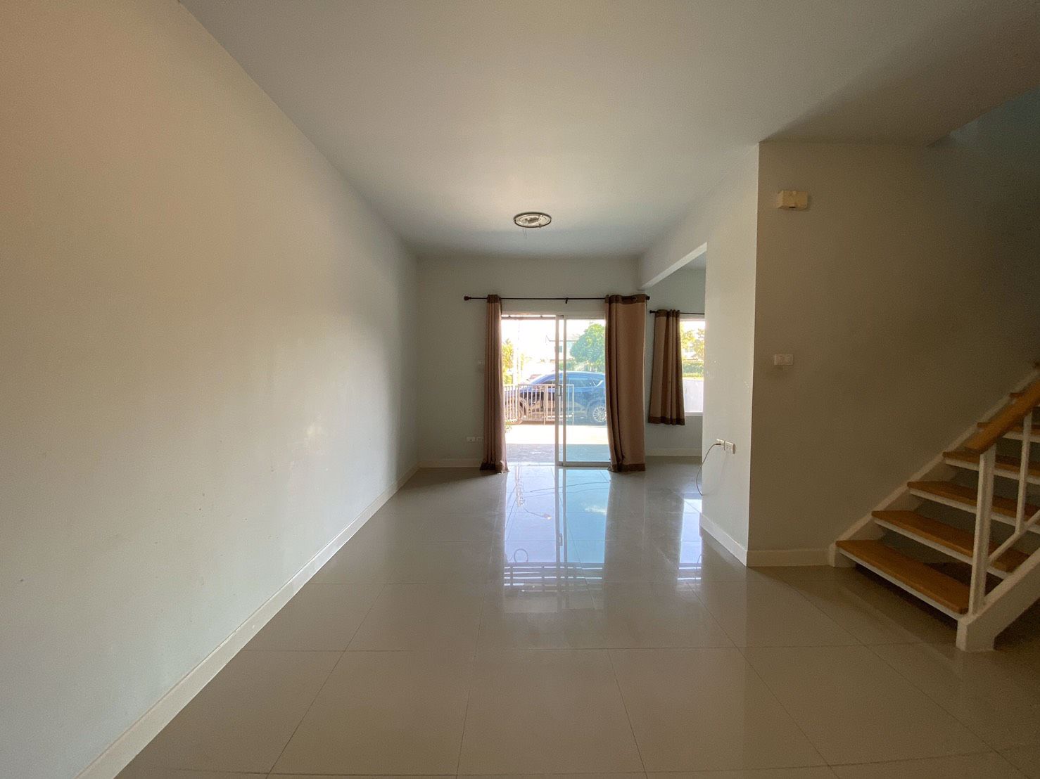 ขายบ้าน-ผ่อนตรงกับเจ้าของ-หรือซื้อต่อ-พร้อมยื่นสินเชื่อได้เลย