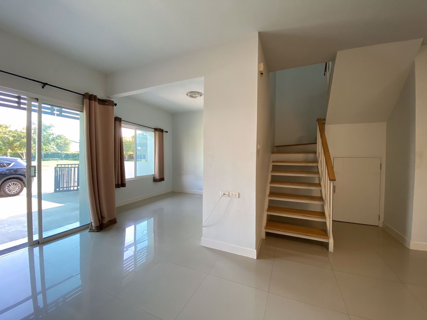 ขายบ้าน-ผ่อนตรงกับเจ้าของ-หรือซื้อต่อ-พร้อมยื่นสินเชื่อได้เลย