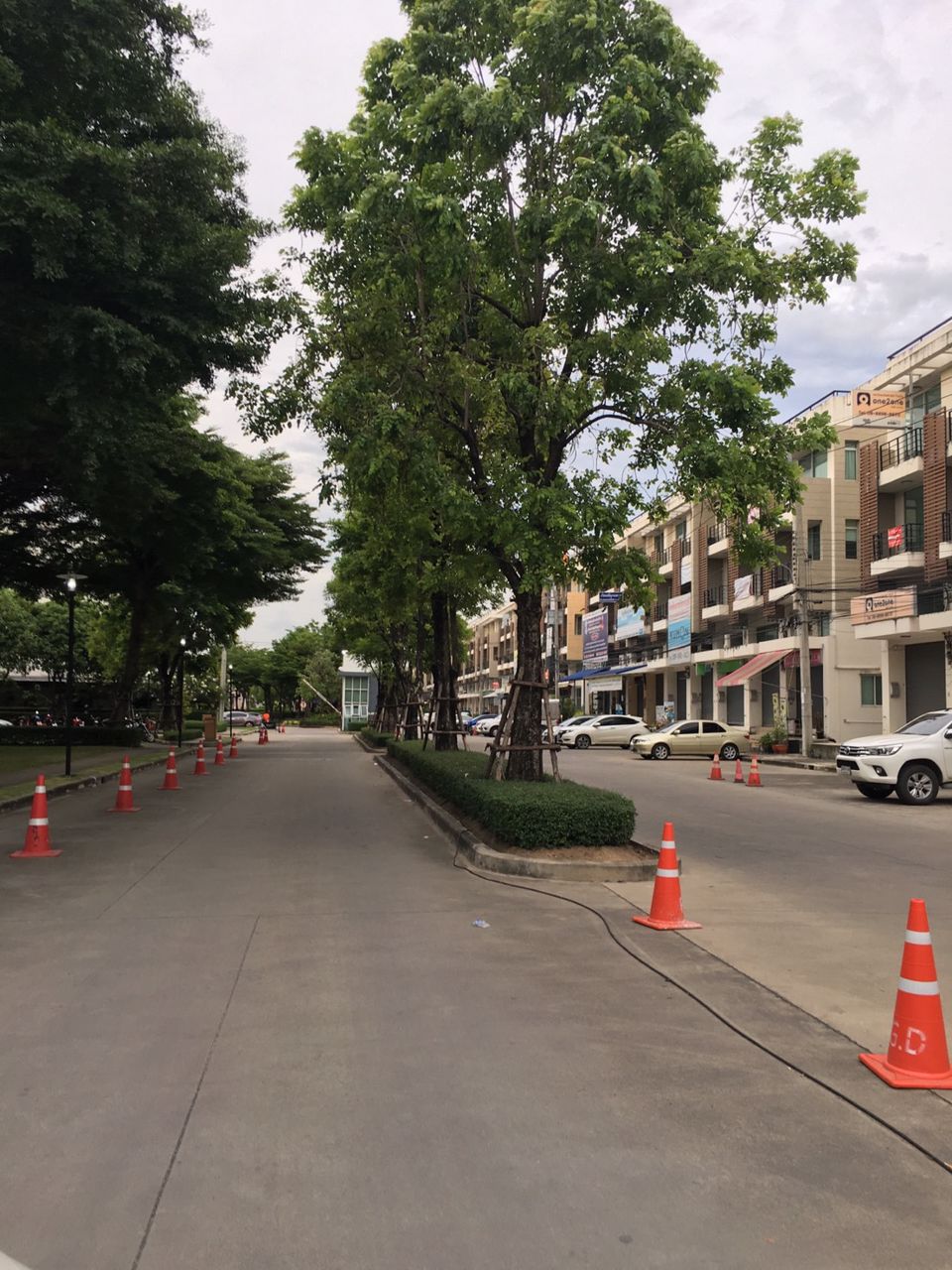 ขายอาคารพาณิชย์-โครงการ-ทาวน์พลัส-ประชาอุทิศ-เยื้องซอยประชาอุทิศ90-อยู่ใกล้กับบิ๊กซีประชาอุทิศ