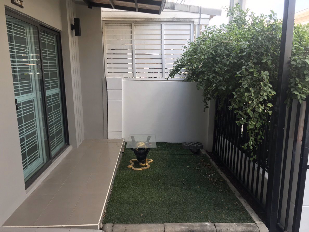 ให้เช่าทาวน์โฮม-2-ชั้น-พฤกษาวิลล์-ศรีสมาน-จอดรถสะดวก-เฟอร์นิเจอร์ครบทุกห้อง-ติดโรบินสัน-ปากเกร็ด