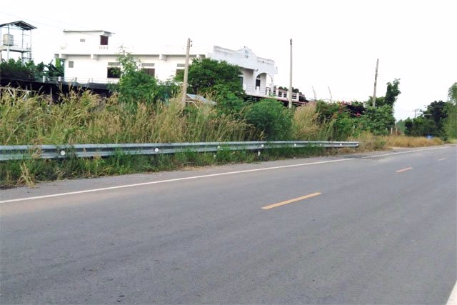 ขายบ้านพร้อมที่ดิน-วัดสิงห์-ชัยนาท-2-แปลง-30-ไร่-และ-25-ไร่-ทำเป็นกิจการโรงสี-ลานมัน-รับซื้อสินค้า