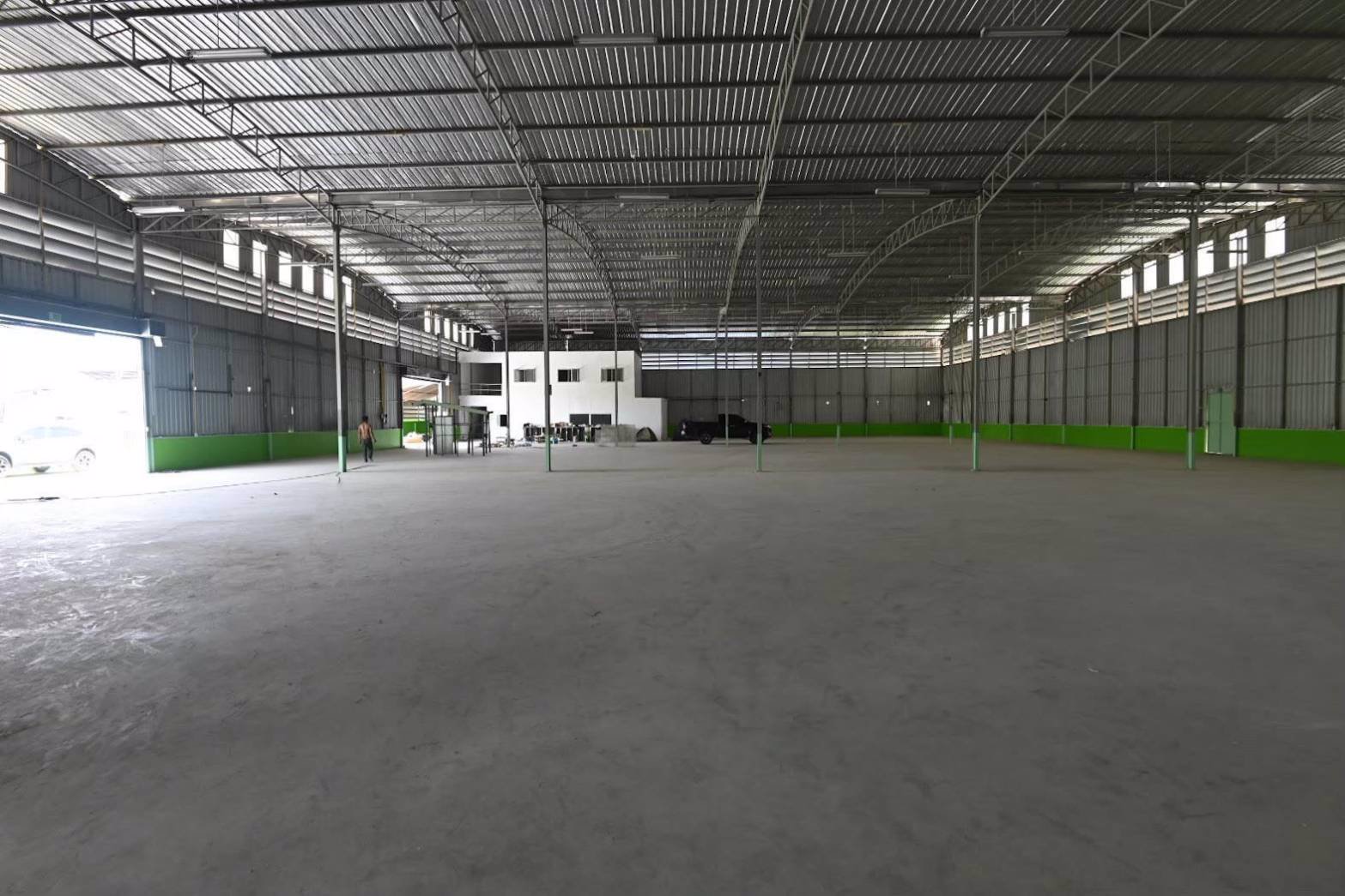 โกดังให้เช่าพร้อมสำนักงาน-2448-ตรม-ถร่มเกล้า-ซอย-21-7-แบ่งเช่าได้-กรุงเทพมหานคร