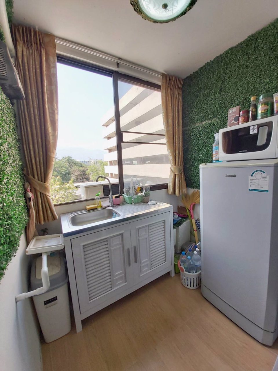 ขาย-ศรีธนาคอนโดมิเนียม-2-ทำเล-นิมมานเหมินทร์-เมือง-เชียงใหม่